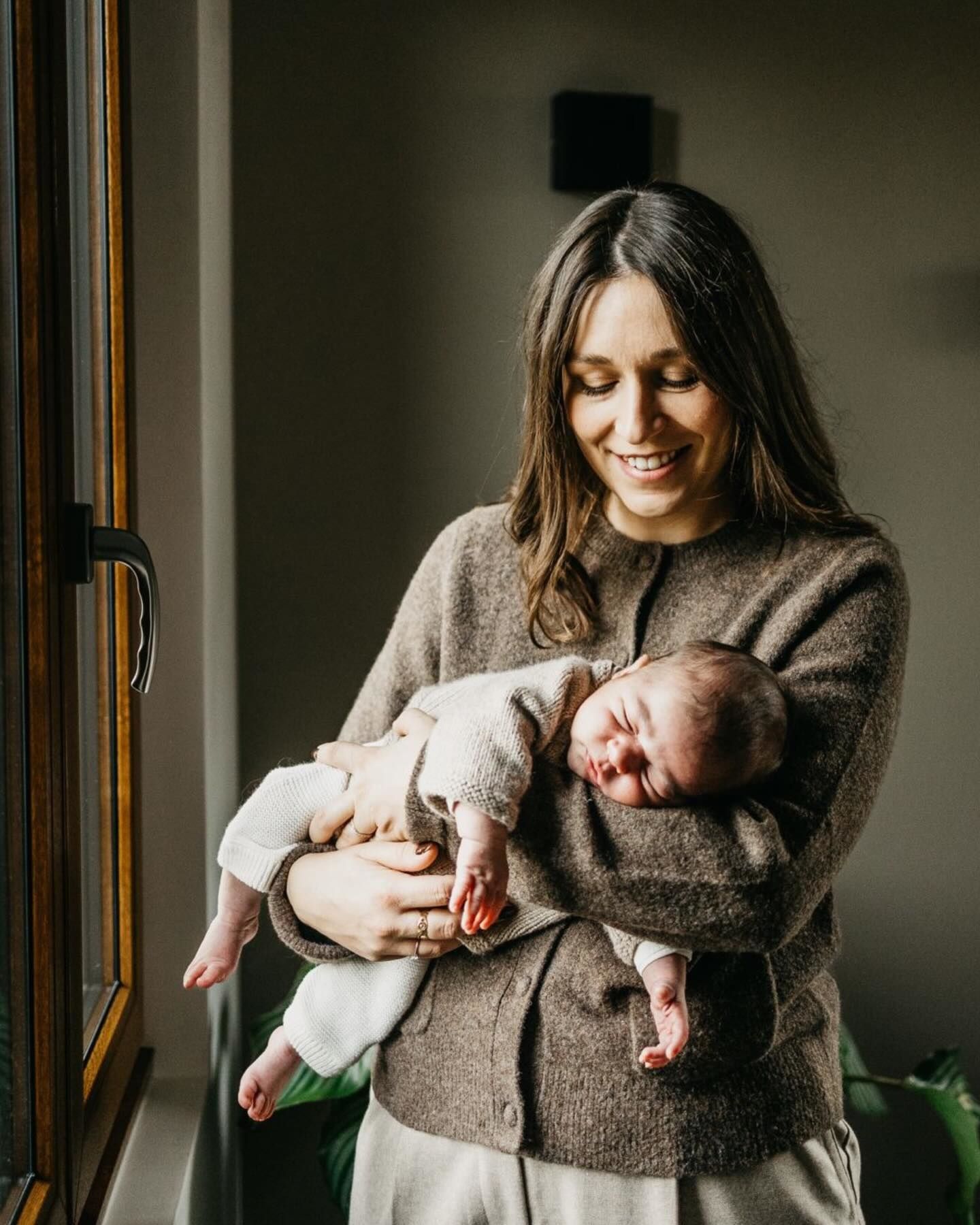 Une séance photo toute simple, à la maison.nUn moment en f...