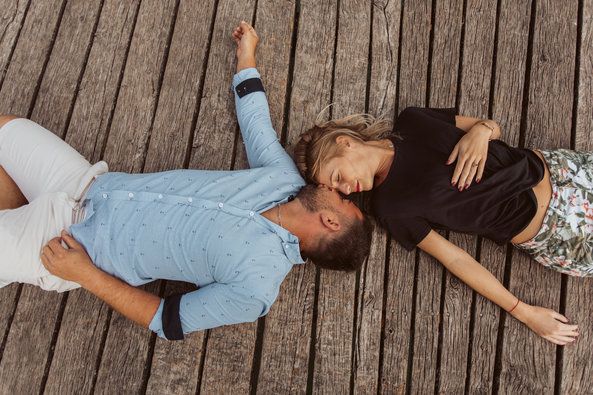 Couple   - Laura Frigout